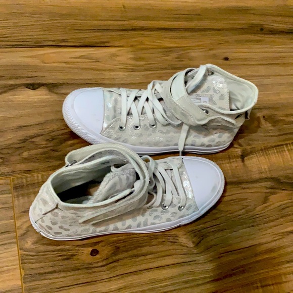 COPY - All Star Converse | White and Silver Converse uppers | animal print | si… - Picture 1 of 5
